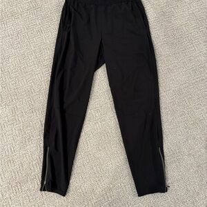 VRST Black Men's joggers